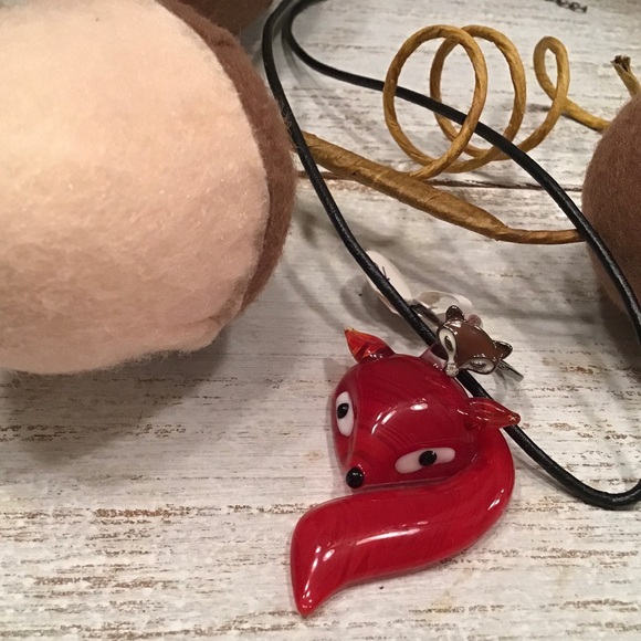 Fox Necklace ⚜️[2/$38.00]⚜️ - Picture 8 of 11